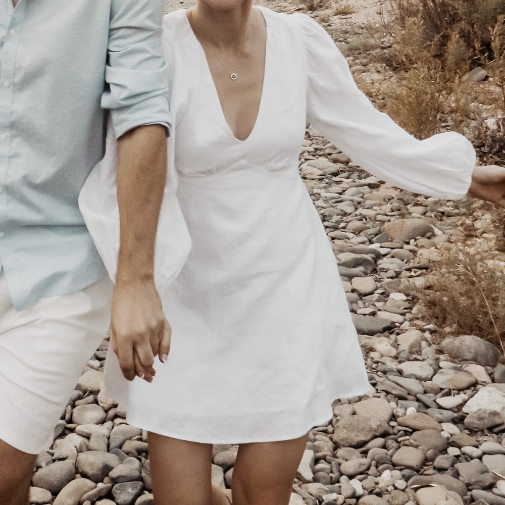 Dissh white mini backless dress